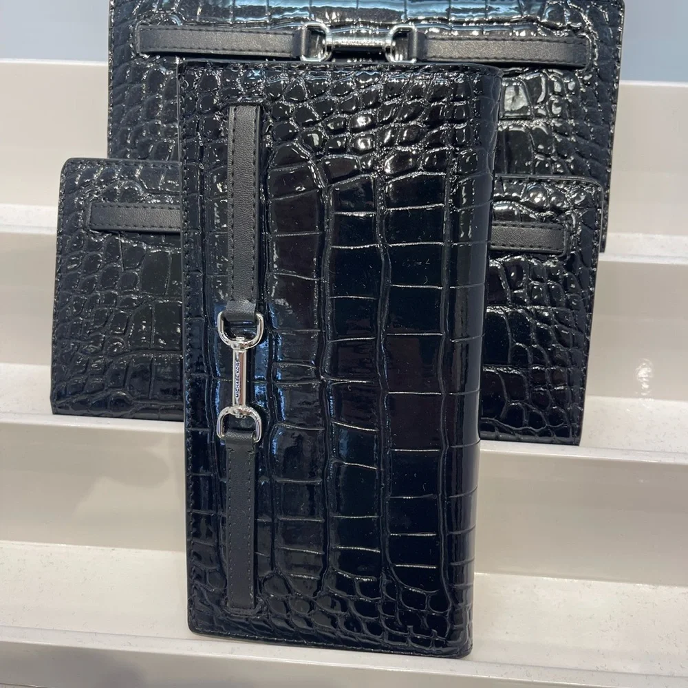 MICHAEL KORS Carson Large Snap Patent Crocodile Embossed Bifold Wallet Black NWT